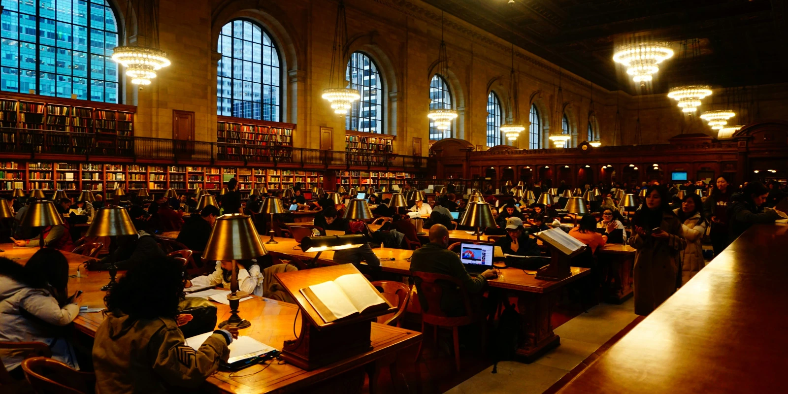 Sociologie de l'Éducation et de la Formation : Inégalités et Politiques Éducatives